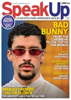 MARGOT ROBBIE &JACOB ELORDI